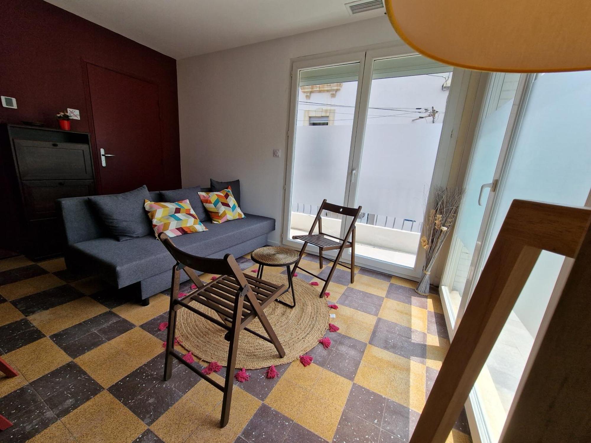 Maison Ping ,En Face Des Arenes Безие Екстериор снимка